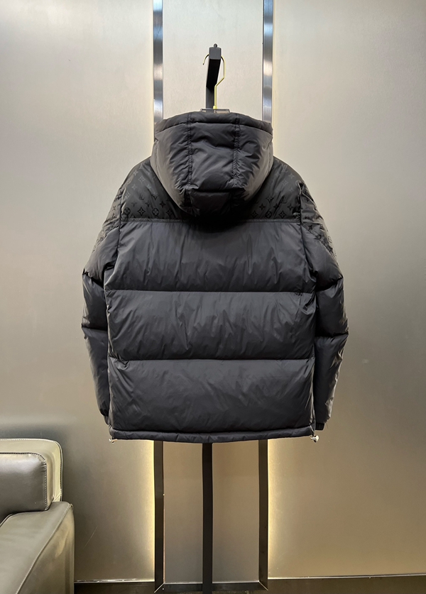 ハイクオリティダウンジャケット全体デザイン